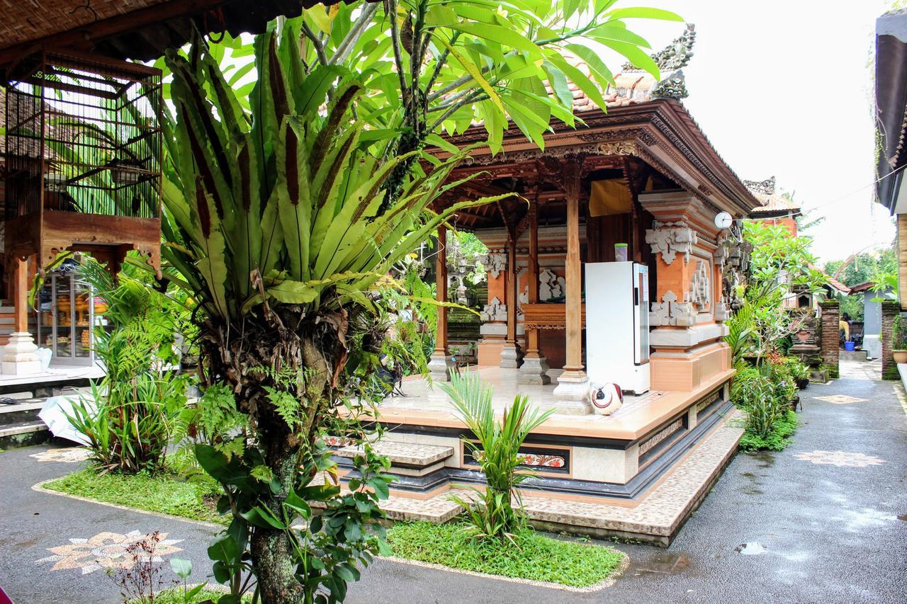 Rama Homestay Ubud Esterno foto